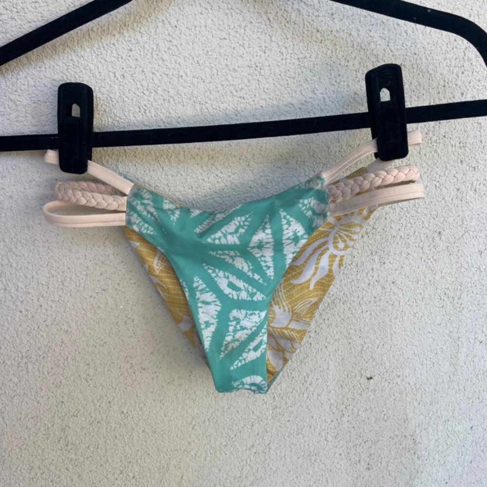 Exclusive Seea swim bottoms